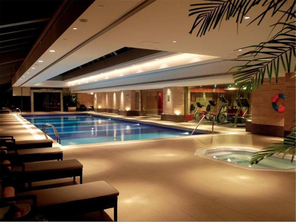 Parkline Century Park Hotel Shanghai Bagian luar foto