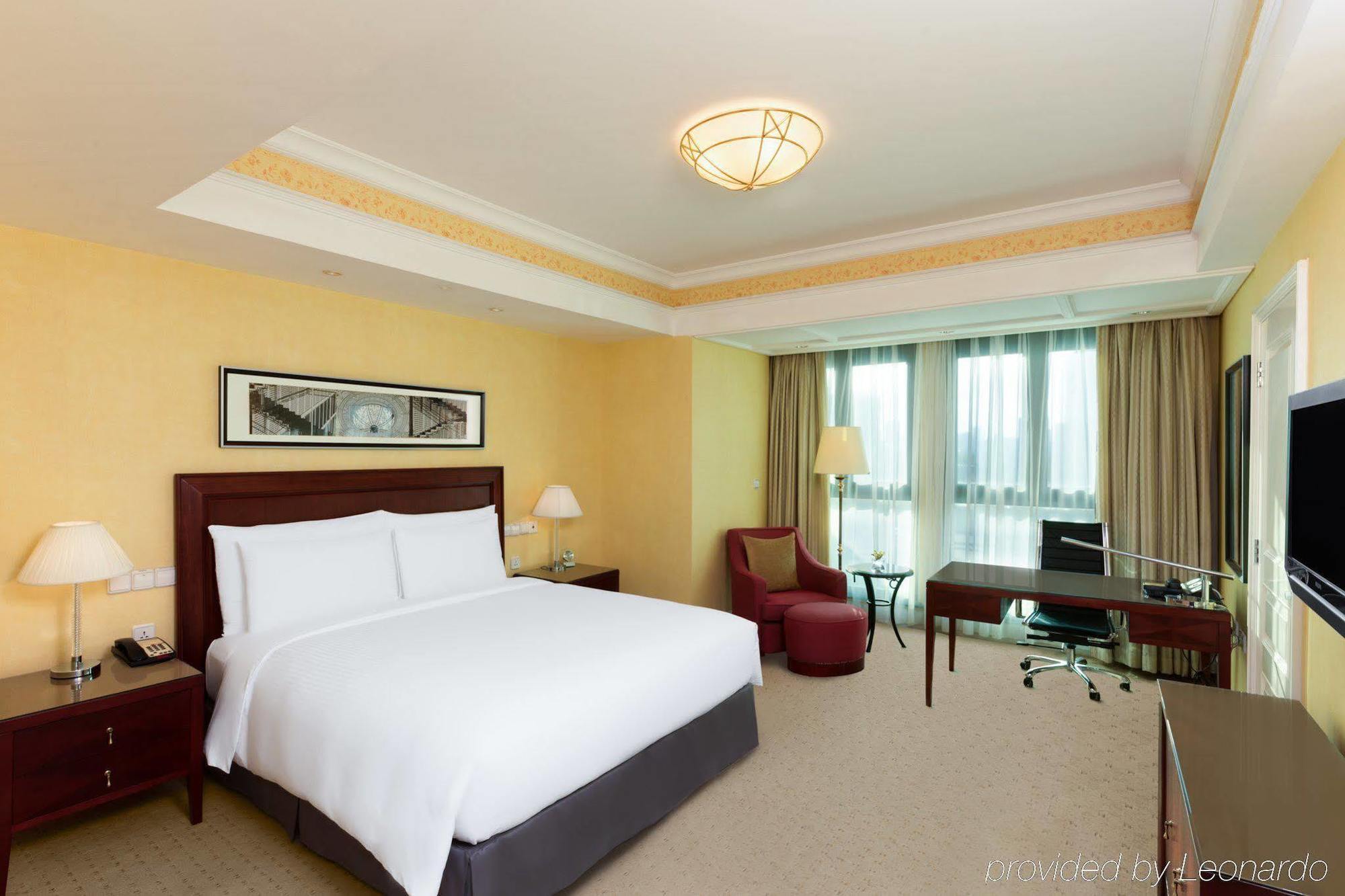 Parkline Century Park Hotel Shanghai Bagian luar foto