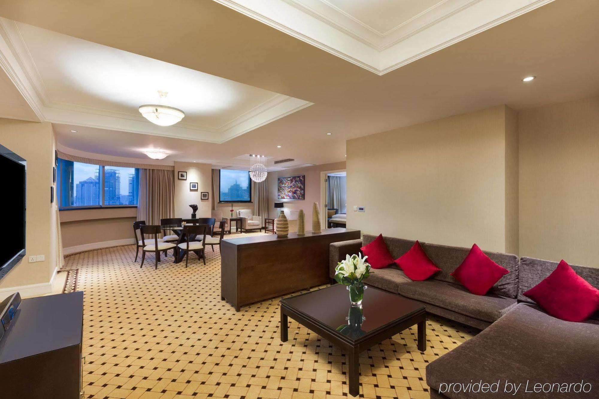 Parkline Century Park Hotel Shanghai Bagian luar foto