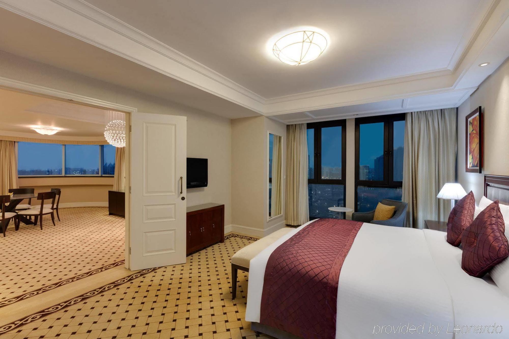 Parkline Century Park Hotel Shanghai Bagian luar foto
